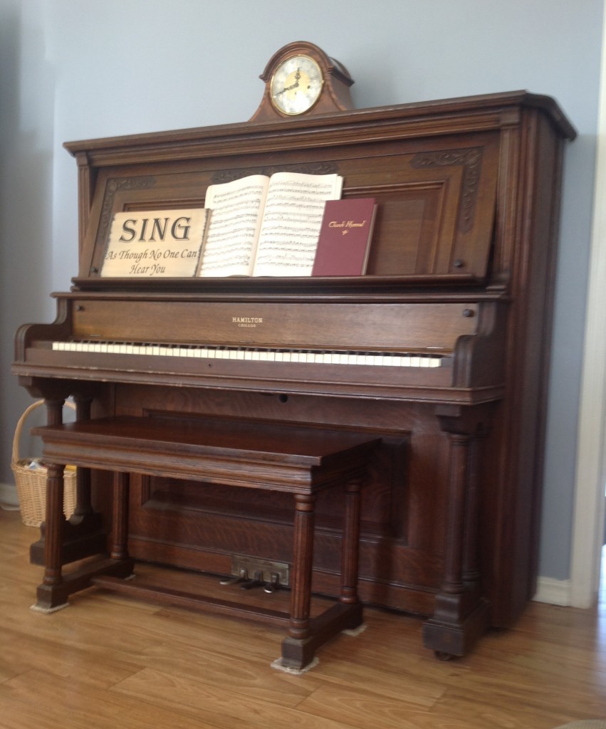 Hamilton-Piano